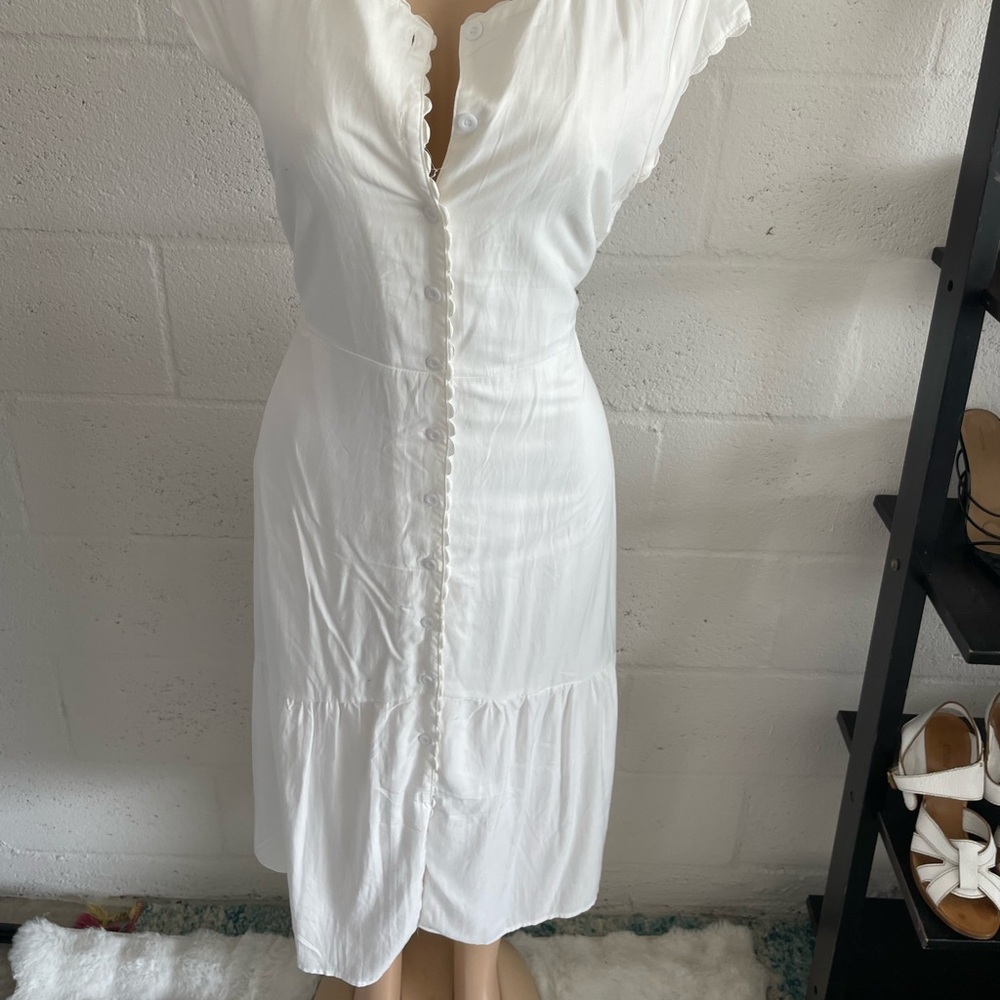 Rihoas white dress - Picture 8 of 8
